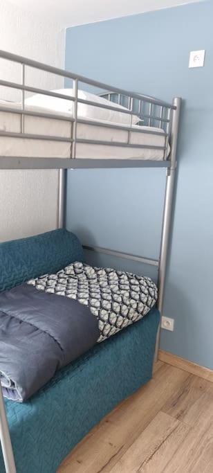 Appartement Tres Lumineux Egat Екстериор снимка