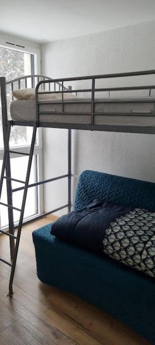 Appartement Tres Lumineux Egat Екстериор снимка
